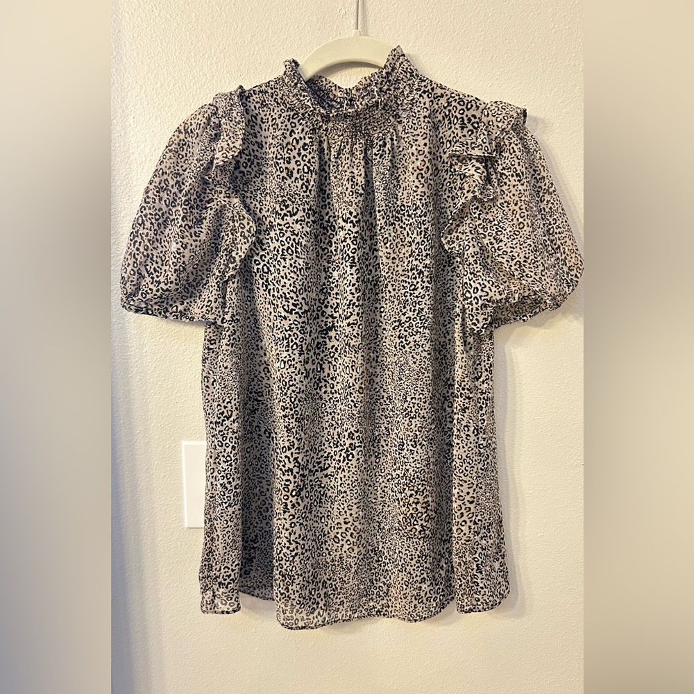 Leopard Print Flutter Sleeve Women's Blouse By: 1. State - Size Medium